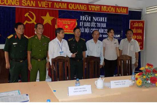 Khối thi đua Nội chính tỉnh Tây Ninh tổ chức Hội nghị ký giao ước thi đua năm 2015