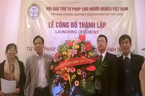 Người nghèo, nhóm yếu thế sẽ được hỗ trợ tư pháp miễn phí