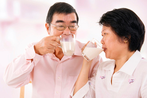 Dinh dưỡng "3 tốt" cho người lớn tuổi