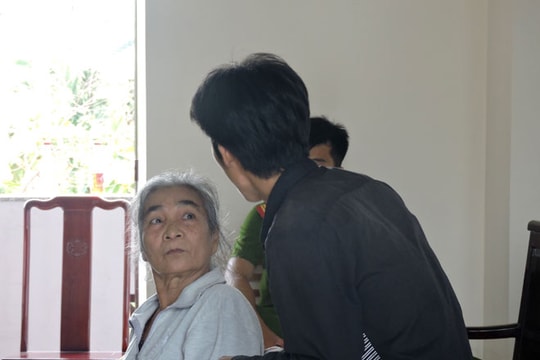 Đồng loạt xin giảm án cho bà lão nhặt ve chai sát hại chồng