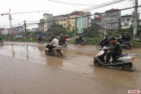 "Con đường đau khổ nhất giữa lòng Hà Nội" đã được trải nhựa