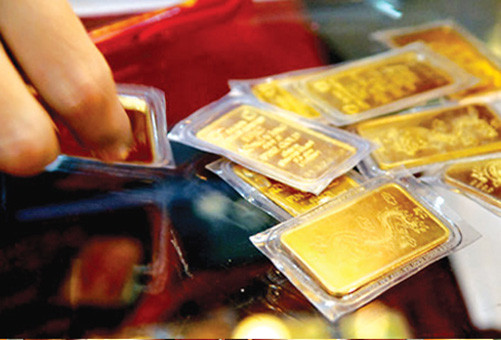 Vàng giảm 300.000 đồng/lượng
