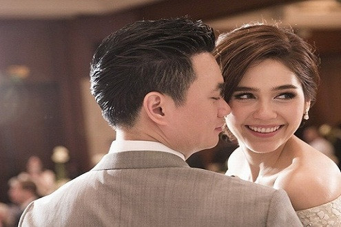 Sao giải trí Thái Lan gây choáng với đám cưới 70 tỷ đồng
