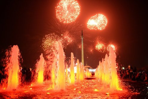 Moscow: Những màn pháo hoa ngoạn mục mừng Ngày Chiến thắng
