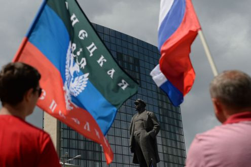 Donetsk: Hơn 30.000 người diễu hành kỷ niệm 1 năm trưng cầu dân ý