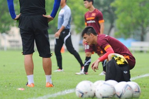 "Bão" chấn thương càn quét U23 và ĐT Quốc gia