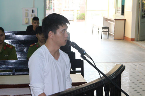 Mâu thuẫn lối đi, đánh người chấn thương sọ não