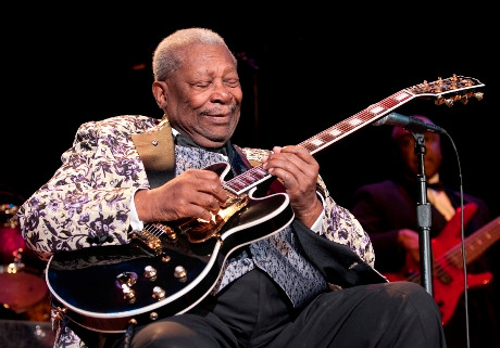 Vĩnh biệt "ông vua nhạc blues" B.B King