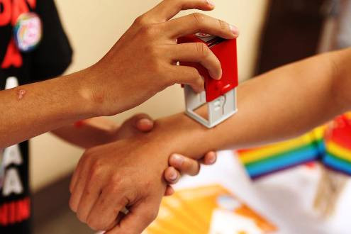 Cộng đồng LGBT tự tin “sống thật là chính mình” tại thị trấn BUBU