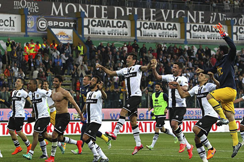 Parma chính thức tuyên bố phá sản