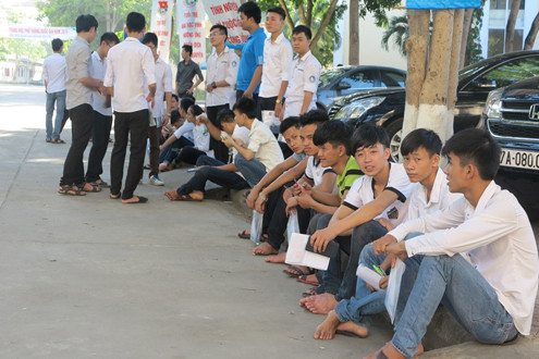 2.000 suất cơm được phát miễn phí cho các thí sinh thi tại Thanh Hoá