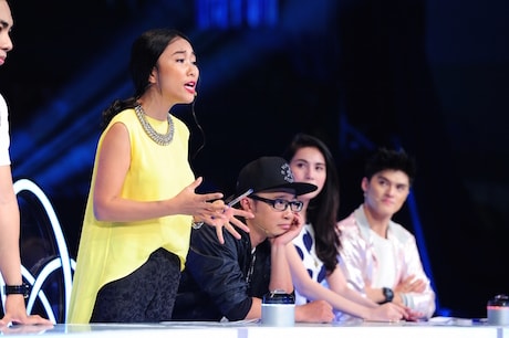 Đoan Trang: Trong suy nghĩ của tôi không có hai chữ bất lợi