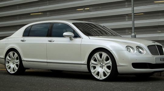 Ngân hàng "cầu cứu" cơ quan Công an truy lùng siêu xe Bentley 56P-5628