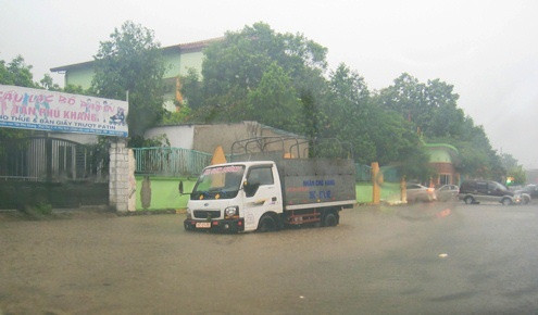 Thanh Hoá: Mưa lớn trên diện rộng, xảy ra nhiều vụ va chạm giao thông