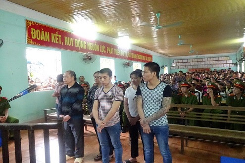 104 năm tù cho đường dây buôn người