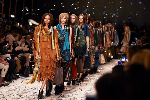 BST thu đông 2015 của Burberry: Tràn ngập tinh tế & cá tính