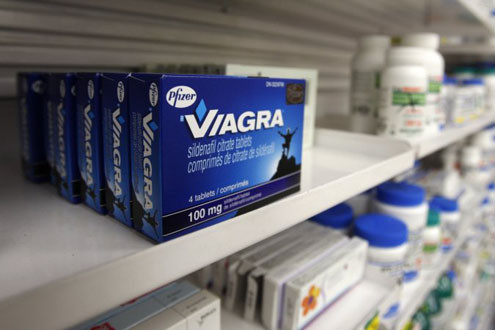 5.357 chai rượu bị thu giữ vì có trộn Viagra tại Trung Quốc