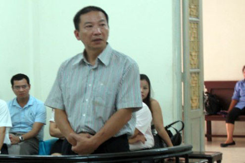 Tổng giám đốc làm giả giấy tờ vay vốn ngân hàng để đầu tư bất động sản