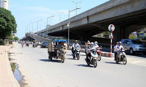 Dự báo thời tiết ngày 11/8: Bắc Bộ trời oi nóng, Nam Bộ mưa phổ biến