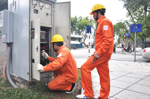EVN Hà Nội không cắt điện trong dịp kỷ niệm 70 năm Cách mạng tháng Tám và Quốc khánh 2/9