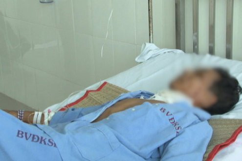 Điểm tin sức khỏe ngày 15/8/2015: Bệnh nhân tự cắt đứt lìa thanh quản được cứu sống