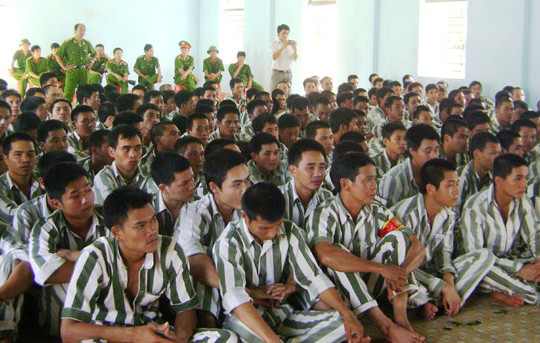 Cần bổ sung chế định tha tù trước thời hạn có điều kiện