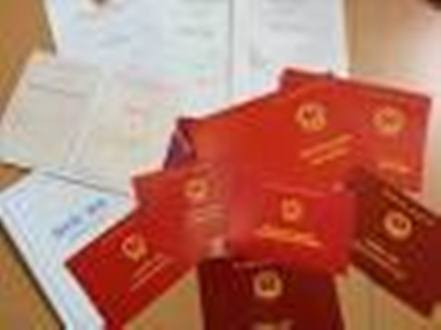 Cách chức Bí thư Đảng ủy xã dùng bằng giả