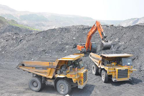 Tạm giam 2 Phó giám đốc công ty than lập khống chứng từ