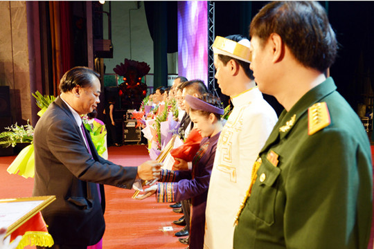 Phó Chánh án Thường trực TANDTC Bùi Ngọc Hòa: Văn nghệ góp phần nâng cao đời sống văn hóa tinh thần  cho người cán bộ Tòa án