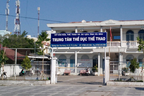 Cà Mau: Lãnh đạo Trung tâm TDTT mới chỉ học hết lớp 9?