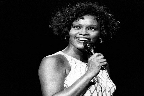 Cố danh Whitney Houston sẽ xuất hiện trên sân khấu đặc biệt vào năm 2016