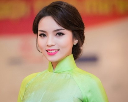 Hoa hậu Kỳ Duyên tham gia Vầng trăng cho em 2015