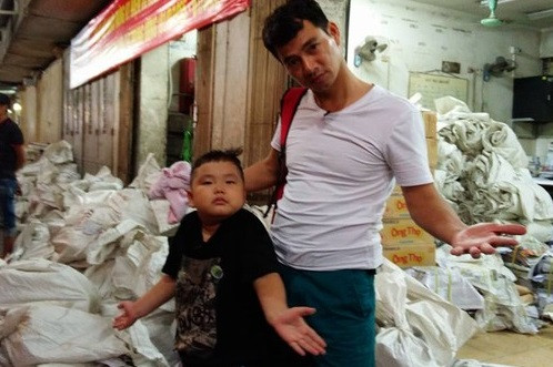 Bố ơi, mình đi đâu thế: Mưa lớn, bố con Xuân Bắc vẫn đi làm nhiệm vụ