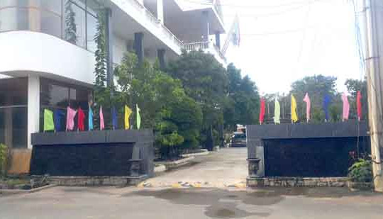 Đằng sau một phiên tòa hành chính: Người khởi kiện đã đẩy công ty đến bờ vực phá sản