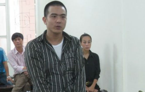 Nỗi ân hận của kẻ trốn nã chưa từng một lần gặp con