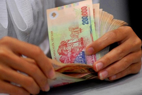 Khai trừ đảng hai cán bộ Văn phòng Huyện ủy