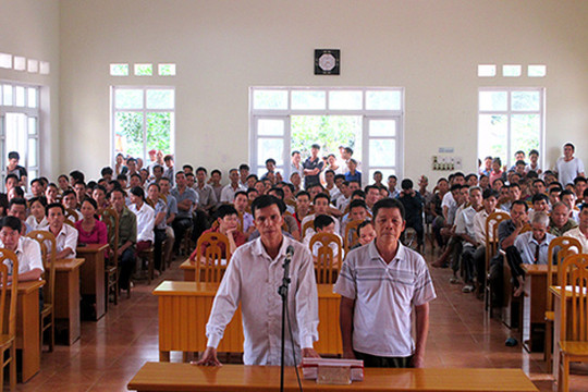 Dự thảo BLTTDS (sửa đổi): Cần bổ sung các quy định về điều kiện Tòa án xét xử vắng mặt bị đơn