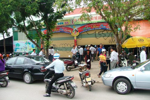 Vụ bé trai bị trói tay chân, nhét khăn vào miệng: Giải thể cơ sở mầm non tư thục Sơn Ca