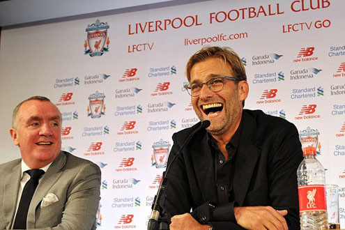 Có một Jurgen Klopp phóng khoáng, ngông cuồng và tình cảm