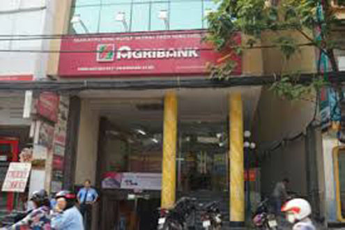 Agribank lên tiếng về việc cộng điểm “ưu tiên” cho con cán bộ