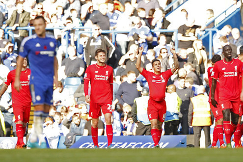 Chelsea 1-3 Liverpool: Bại trận trước Klopp, Mourinho còn cửa ở lại?