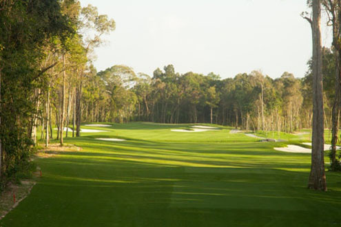 Vinpearl Golf Phú Quốc ưu đãi khách hàng nhân kỷ niệm 1 năm thành lập