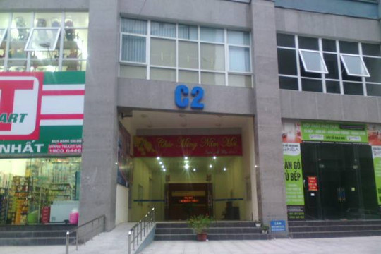 Hà Nội: Rơi từ tầng 22 xuống đất, bé trai 5 tuổi nguy kịch
