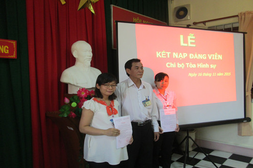 TAND tỉnh An Giang tổ chức lễ kết nạp đảng viên mới