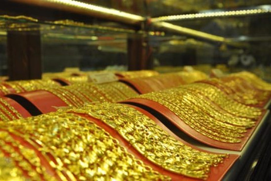 Giá vàng tăng mạnh sau 6 tuần rớt giá liên tiếp