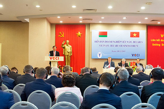 Belarus muốn hợp tác xây dựng nhà máy lắp ráp ô tô tại Việt Nam