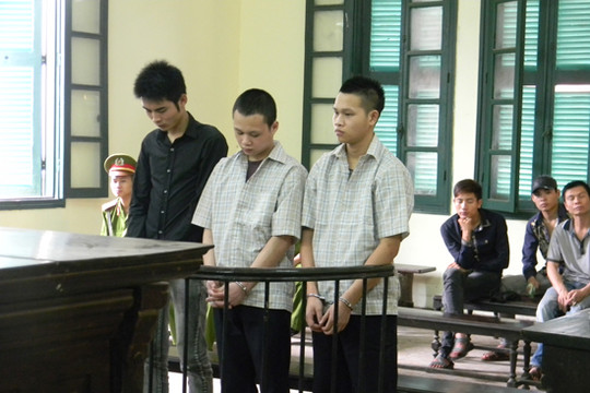 Quyết định hình phạt đối với người chưa thành niên phạm tội