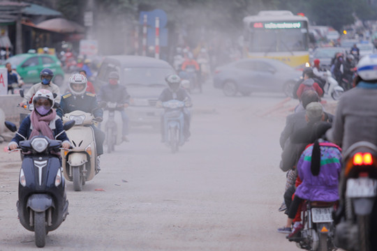 10 năm hít bụi trên con đường "dát vàng" giữa lòng Hà Nội