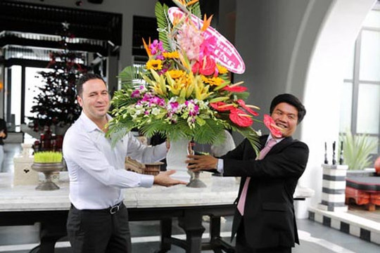 Lãnh đạo TP.Đà Nẵng chúc mừng Khu nghỉ dưỡng sang trọng bậc nhất thế giới 2015