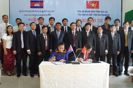 TAND tỉnh Gia Lai và Tòa án sơ cấp tỉnh Ratanakiri (Campuchia) tổ chức Hội nghị lần thứ 2 năm 2015